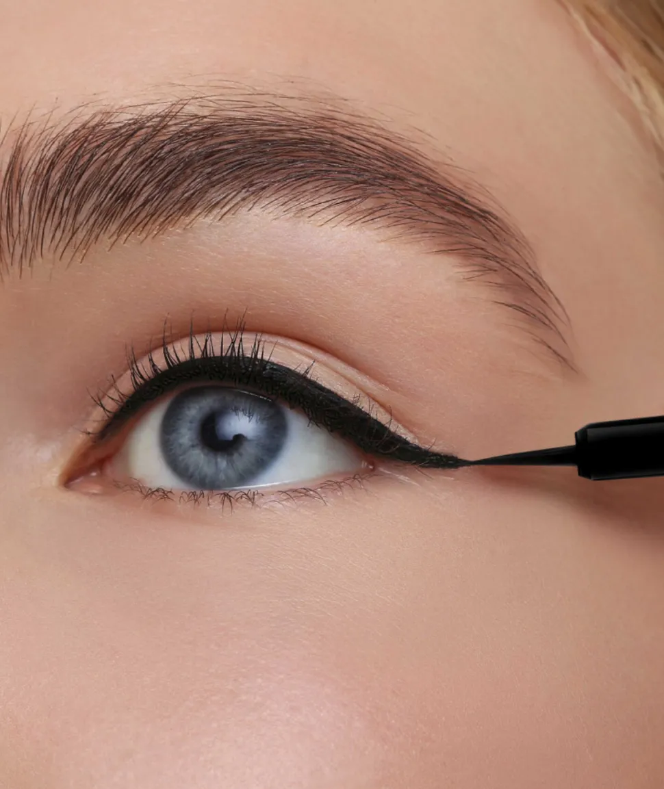 Liquid Eyeliner Soft Brush N.401